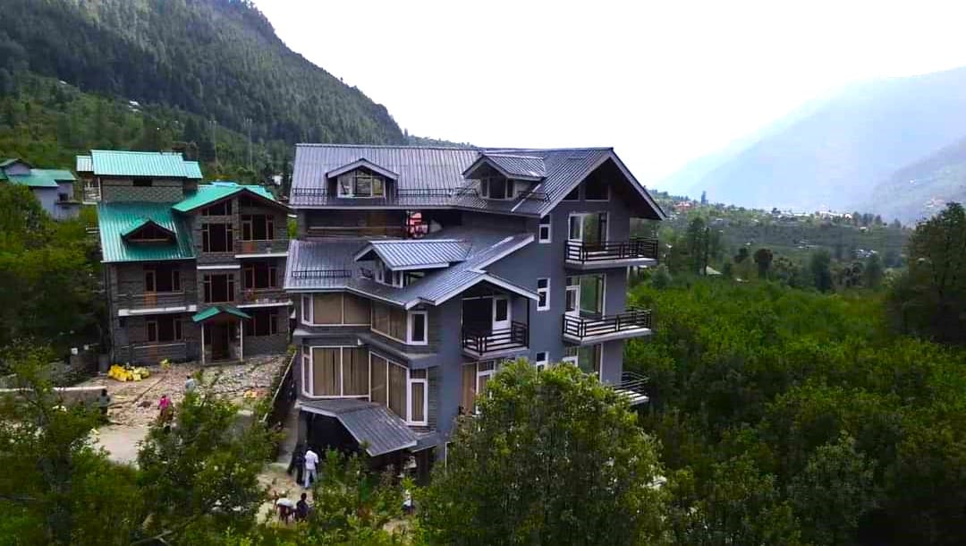 Estate Exterior View